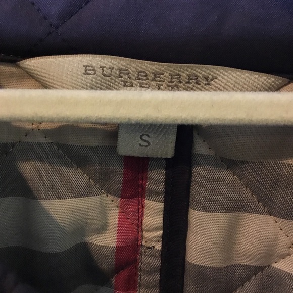 BURRBERRY BRIT JACKET WITH CLASSIC NOVA CHECK LINING.  SIZE 4 QUILTED JACKET​ - Picture 5 of 7